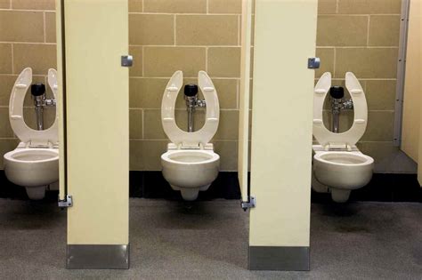 - Restrooms Most highway parking lots have public toilets, which are accessible to all travelers. . Public washroom near me